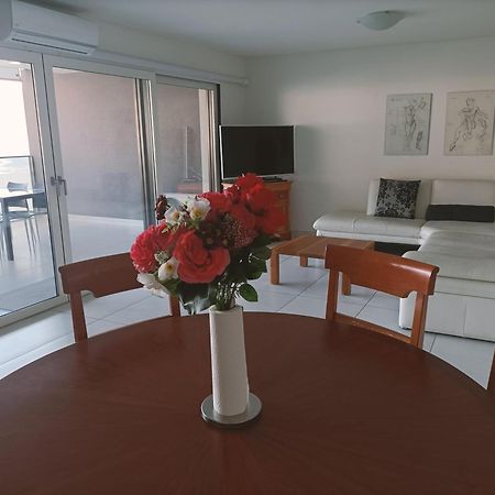 Residenza Vivian Deluxe Apartments โลการ์โน ภายนอก รูปภาพ