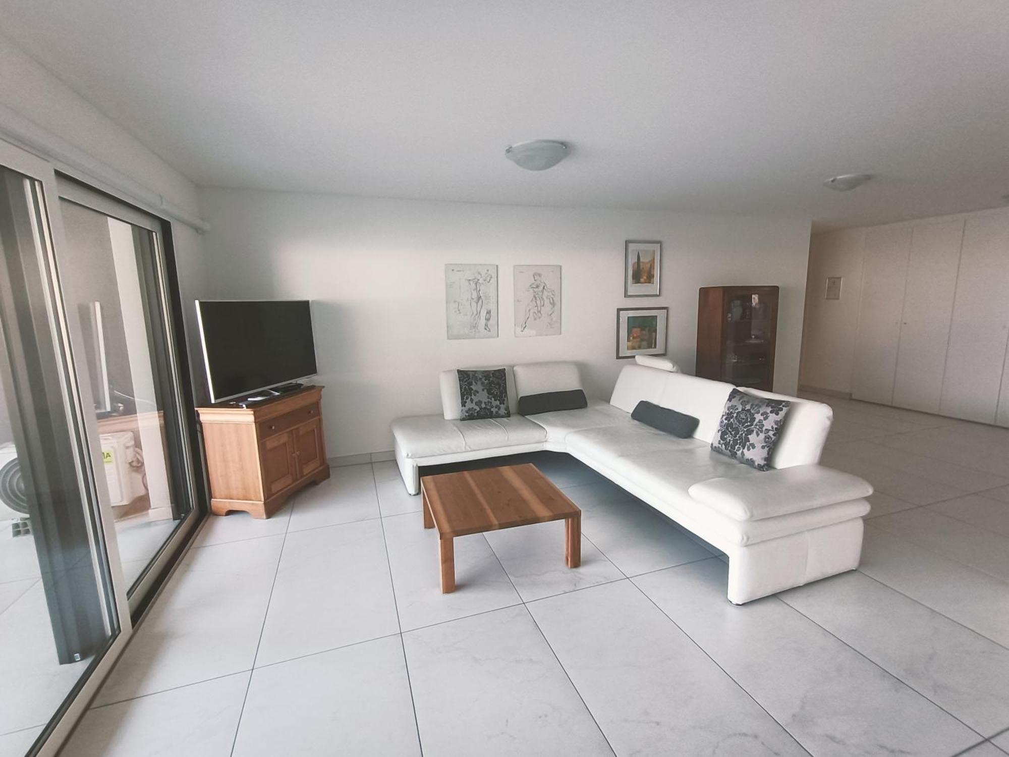 Residenza Vivian Deluxe Apartments โลการ์โน ภายนอก รูปภาพ