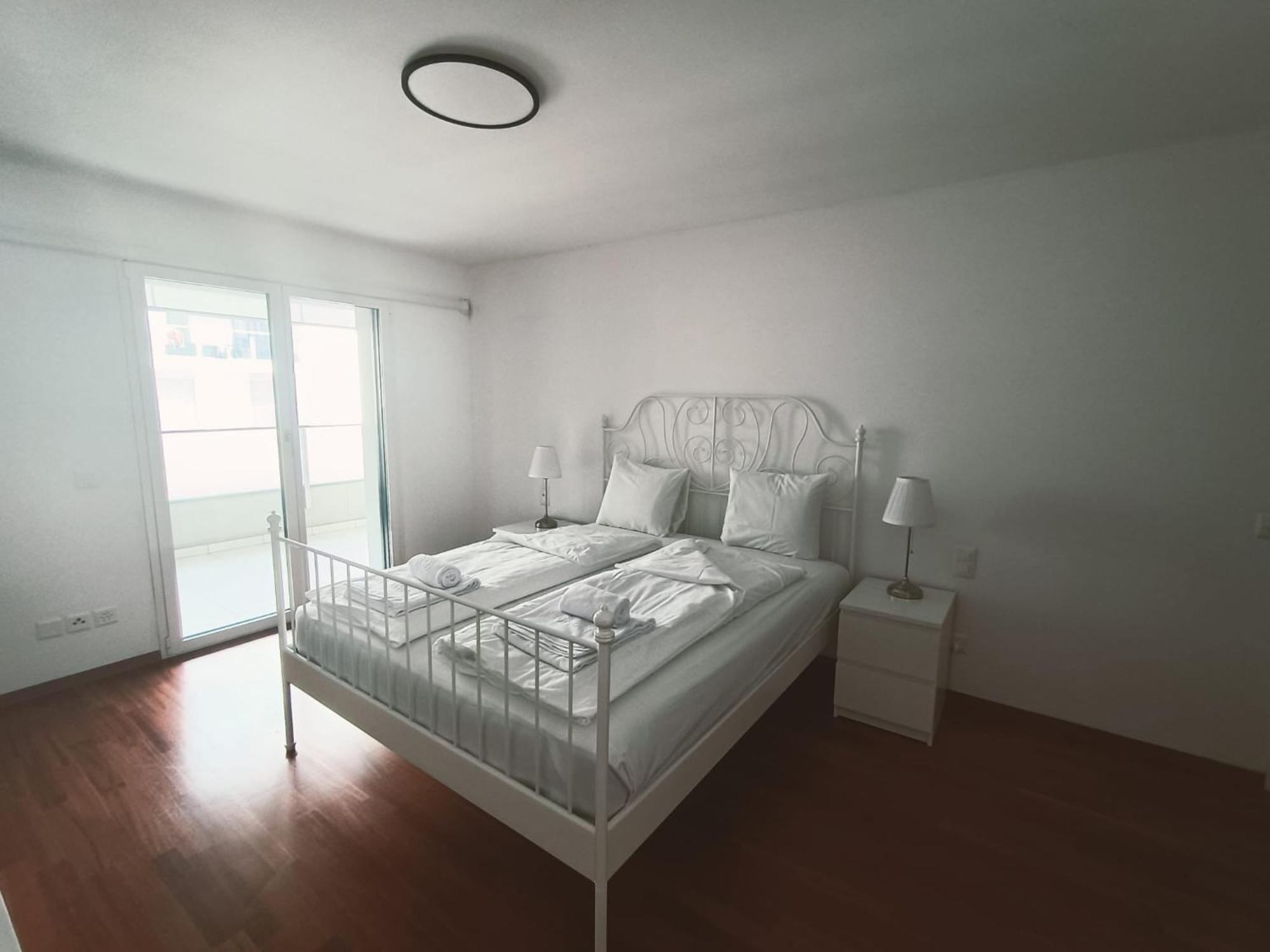 Residenza Vivian Deluxe Apartments โลการ์โน ภายนอก รูปภาพ